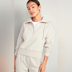 OLD NAVY, Dynamic Fleece 1/2-Zip Sweatshirt, Size Petite Medium